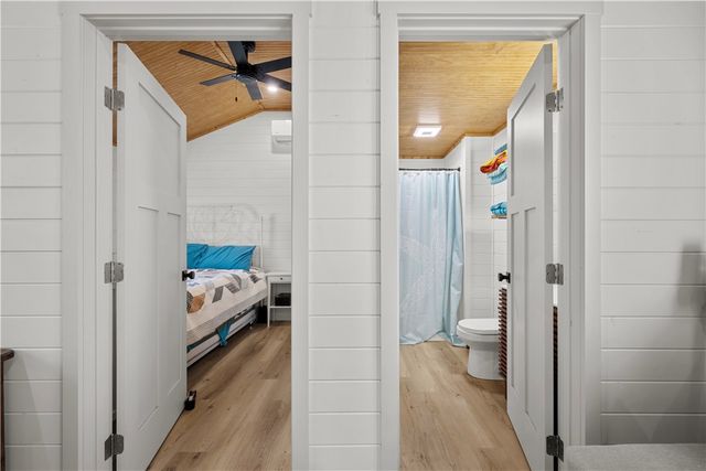 507 Steart St, Rockport, TX 78382