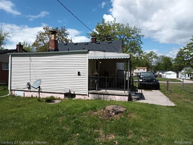 35037 Harroun Street, Wayne, MI 48184