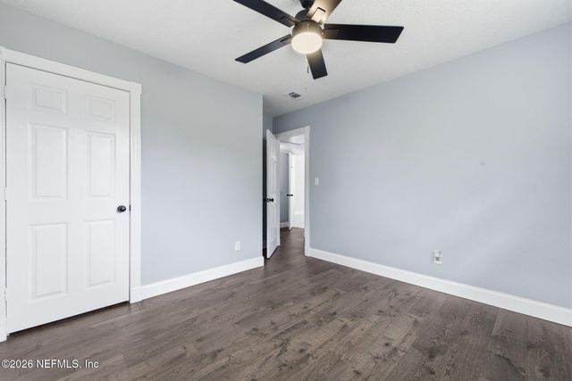 1712 DIBBLE Circle W, Jacksonville, FL 32246