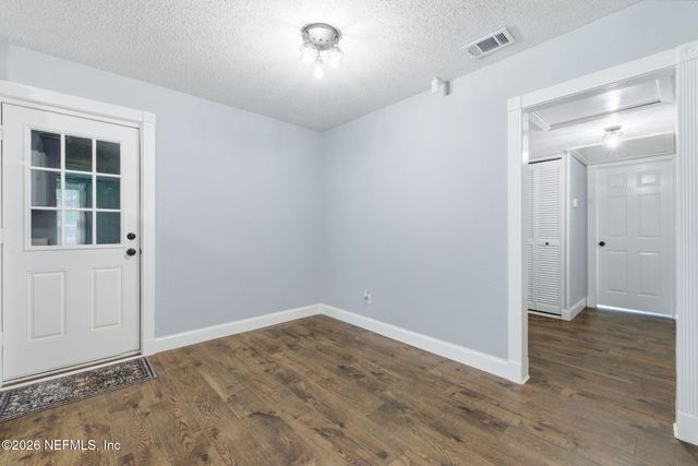 1712 DIBBLE Circle W, Jacksonville, FL 32246