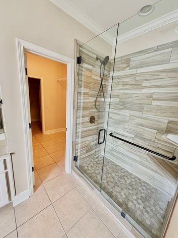207 Lace Dr., Dothan, AL 36301