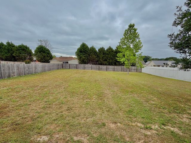 207 Lace Dr., Dothan, AL 36301