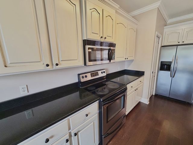 207 Lace Dr., Dothan, AL 36301