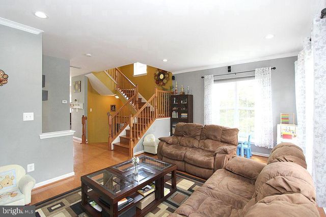 44269 CORNISH LN, Ashburn, VA 20147