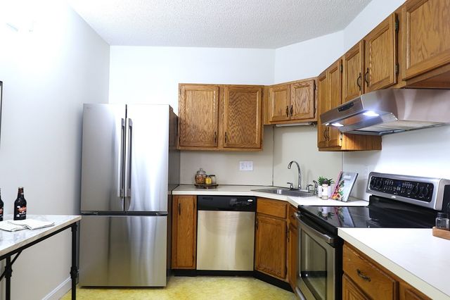 289 Elm Street 15A, Medford, MA 02155