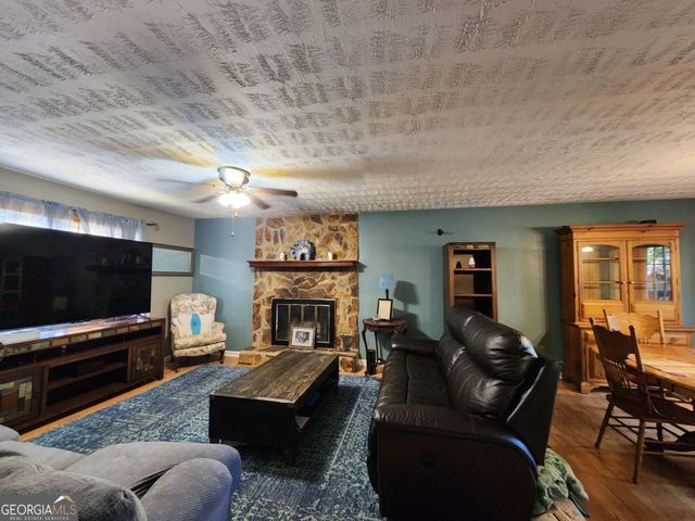 4092 Yeager Road, Douglasville, GA 30135