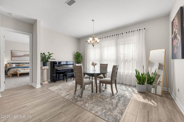 29 TRADESMAN Lane, St. Johns, FL 32259