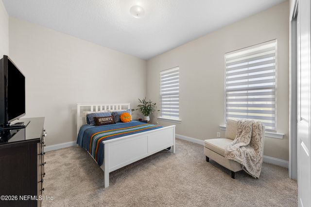 29 TRADESMAN Lane, St. Johns, FL 32259