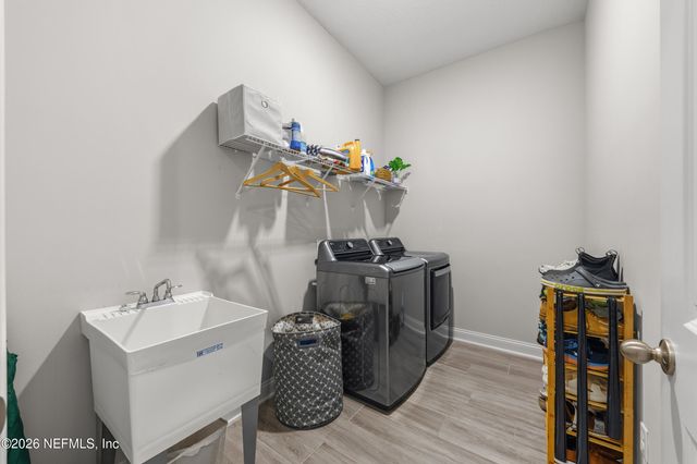 29 TRADESMAN Lane, St. Johns, FL 32259