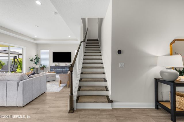29 TRADESMAN Lane, St. Johns, FL 32259