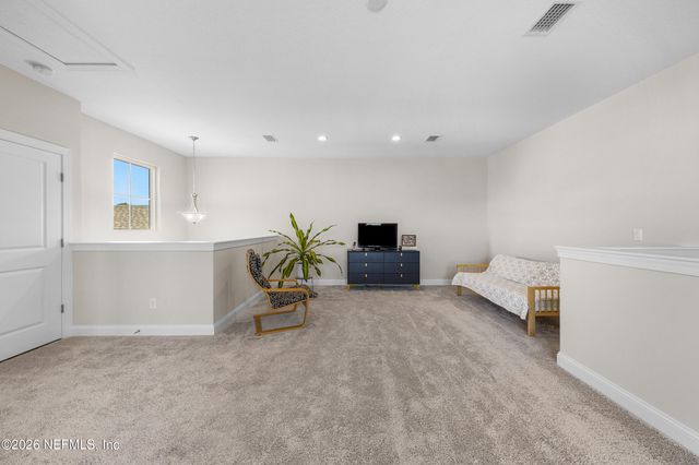 29 TRADESMAN Lane, St. Johns, FL 32259