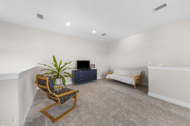29 TRADESMAN Lane, St. Johns, FL 32259