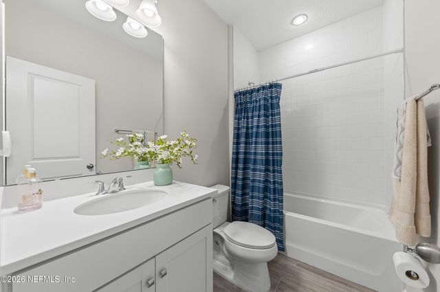 29 TRADESMAN Lane, St. Johns, FL 32259