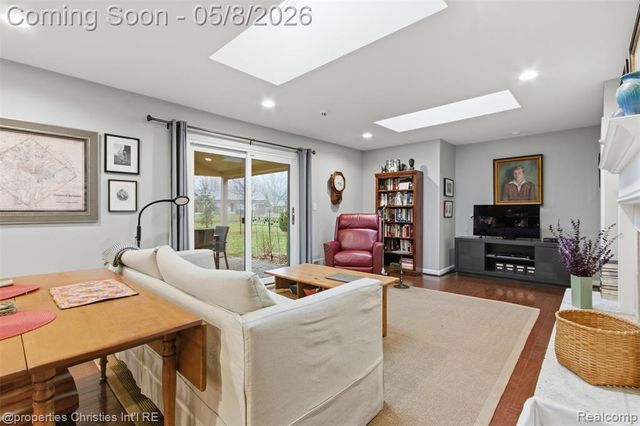 3150 Middlebury Lane, Bloomfield Hills, MI 48301