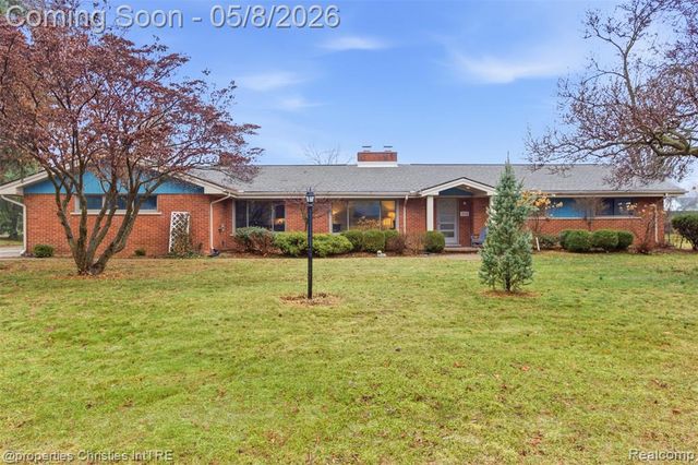 3150 Middlebury Lane, Bloomfield Hills, MI 48301