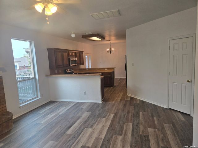 405 Point Valley, San Antonio, TX 78253