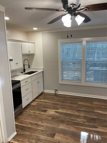 1303 Fannin Street, Denton, TX 76201