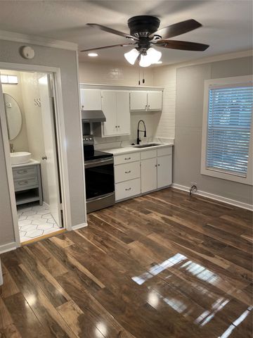 1303 Fannin Street, Denton, TX 76201