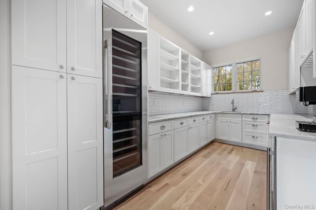 2 Barry Court, Katonah, NY 10536