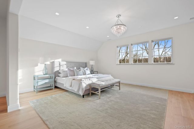 2 Barry Court, Katonah, NY 10536