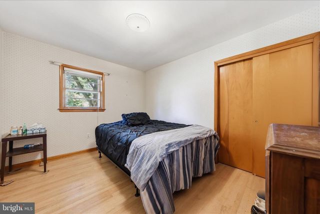 216 JACKSON AVE, Hagerstown, MD 21740