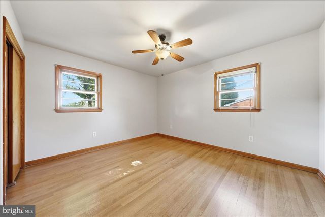 216 JACKSON AVE, Hagerstown, MD 21740