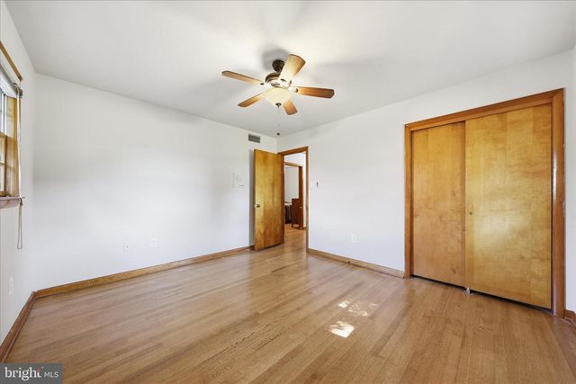 216 JACKSON AVE, Hagerstown, MD 21740