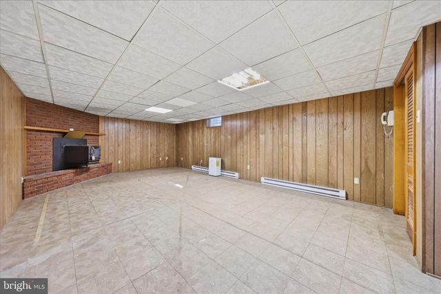 216 JACKSON AVE, Hagerstown, MD 21740