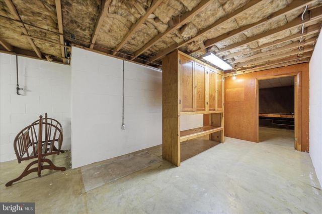 216 JACKSON AVE, Hagerstown, MD 21740