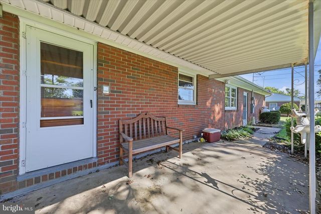 216 JACKSON AVE, Hagerstown, MD 21740