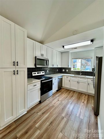 332 Cassidy Lane, Mooresville, NC 28115