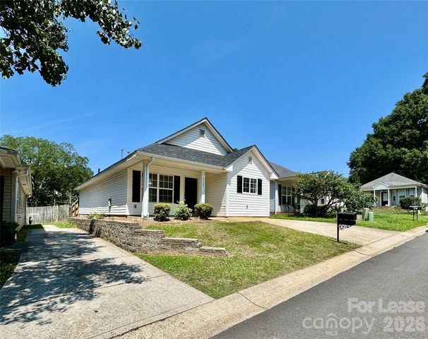 332 Cassidy Lane, Mooresville, NC 28115