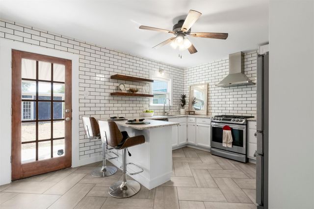 4503 Garnett ST, Austin, TX 78745