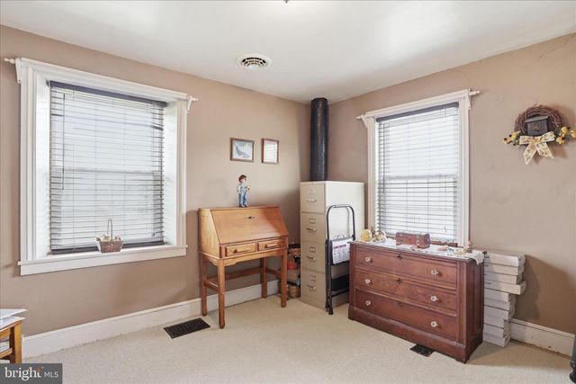 5704 MONTGOMERY CHURCH RD, Greencastle, PA 17225
