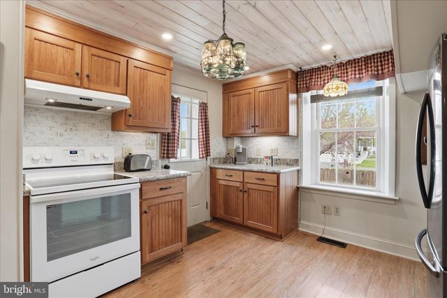 5704 MONTGOMERY CHURCH RD, Greencastle, PA 17225
