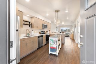 1882 Front Street #302, Lynden, WA 98264