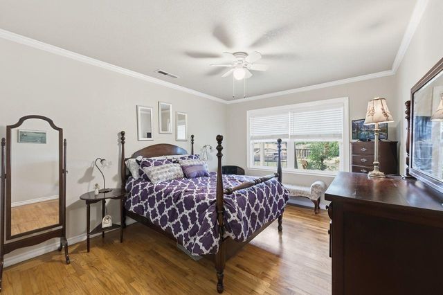 42 Saint Marys Place, Redwood City, CA 94063