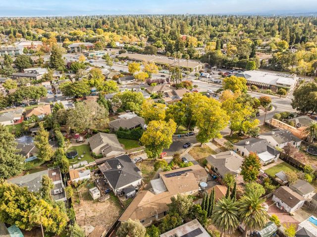 42 Saint Marys Place, Redwood City, CA 94063