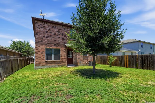 8235 HEIGHTS VLY, Converse, TX 78109