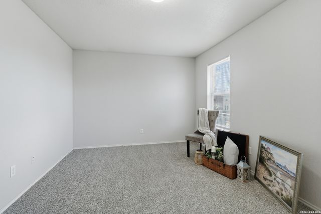 8235 HEIGHTS VLY, Converse, TX 78109
