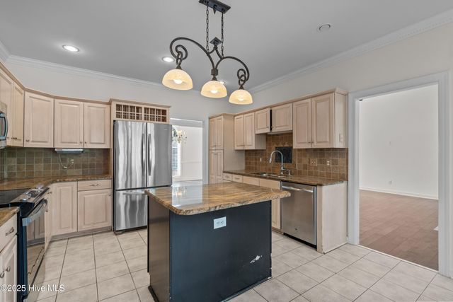 65 Idlewild Road, Pinehurst, NC 28374