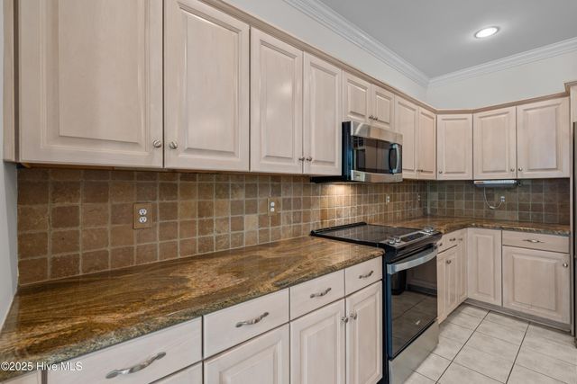 65 Idlewild Road, Pinehurst, NC 28374