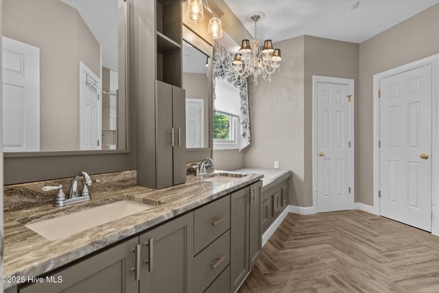 65 Idlewild Road, Pinehurst, NC 28374