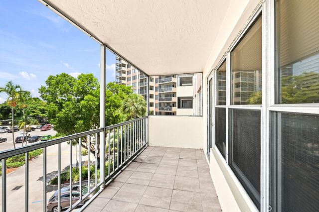 10777 W Sample Road 407, Coral Springs, FL 33065