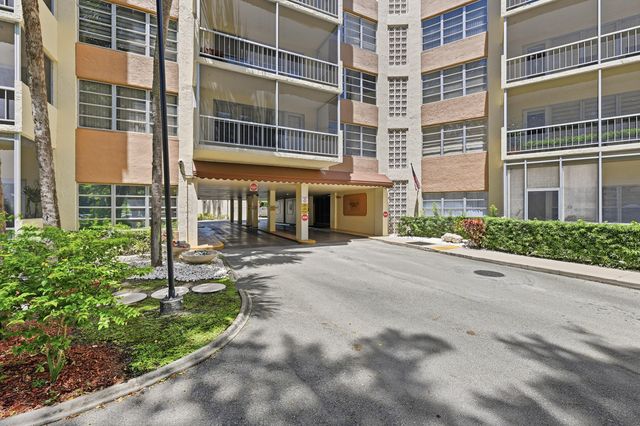 10777 W Sample Road 407, Coral Springs, FL 33065