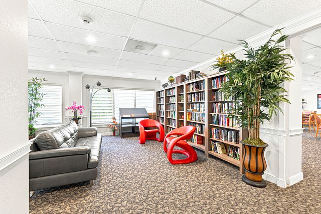 10777 W Sample Road 407, Coral Springs, FL 33065