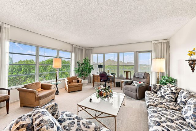 10777 W Sample Road 407, Coral Springs, FL 33065