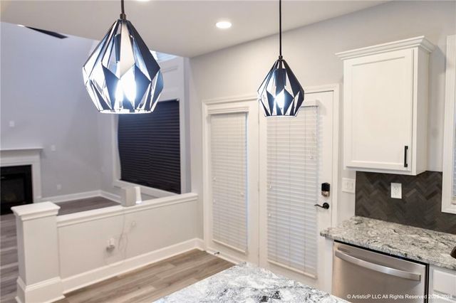4644 Creekside Cove, Atlanta, GA 30349