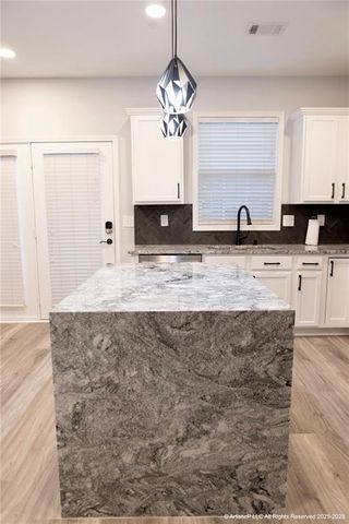 4644 Creekside Cove, Atlanta, GA 30349