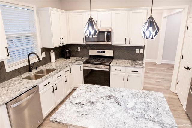 4644 Creekside Cove, Atlanta, GA 30349